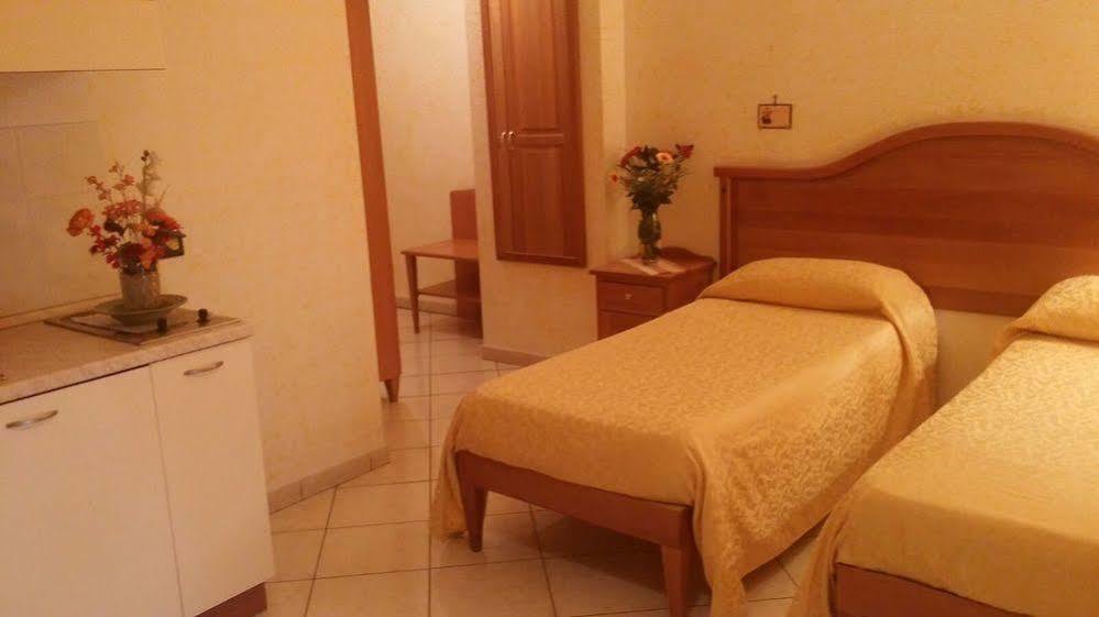 Hotel Mistef Фалерна Екстериор снимка