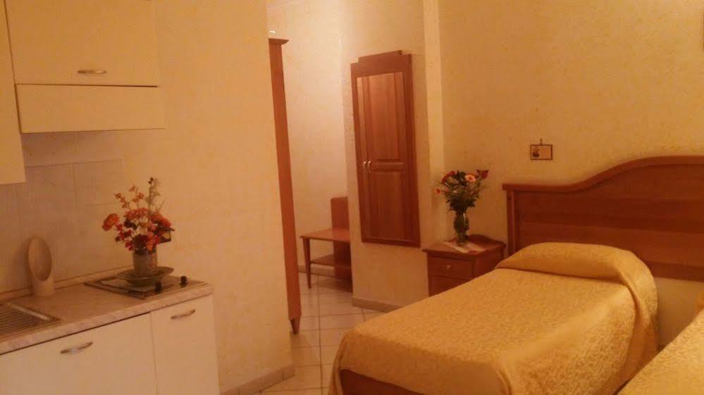 Hotel Mistef Фалерна Екстериор снимка